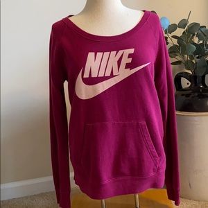 Fushia Nike Crewneck Size Medium